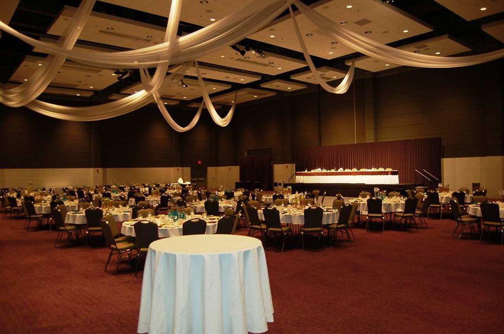 Hilton Fort Wayne At The Grand Wayne Convention Center (Adults Only) Zakenleven foto