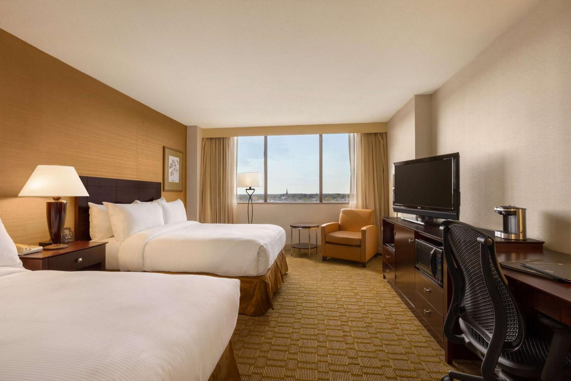 Hilton Fort Wayne At The Grand Wayne Convention Center (Adults Only) Buitenkant foto