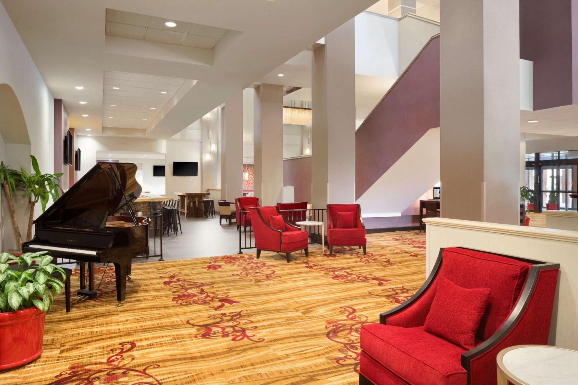 Hilton Fort Wayne At The Grand Wayne Convention Center (Adults Only) Buitenkant foto