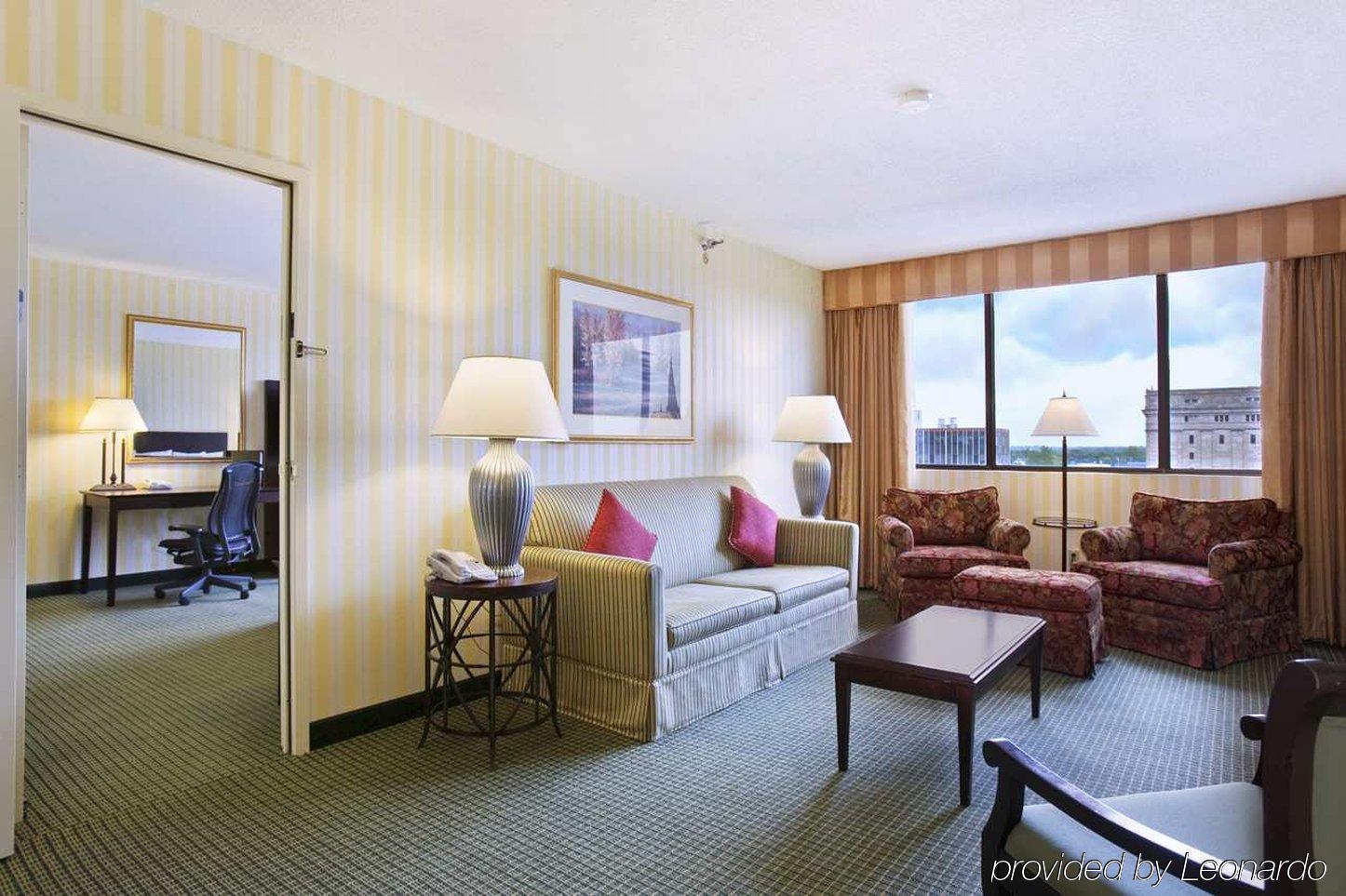 Hilton Fort Wayne At The Grand Wayne Convention Center (Adults Only) Kamer foto