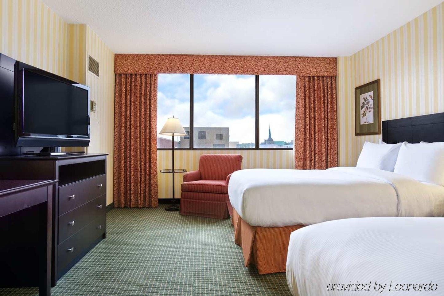 Hilton Fort Wayne At The Grand Wayne Convention Center (Adults Only) Kamer foto