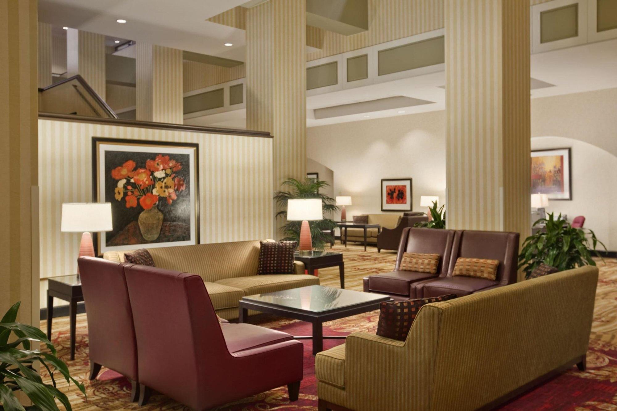 Hilton Fort Wayne At The Grand Wayne Convention Center (Adults Only) Buitenkant foto